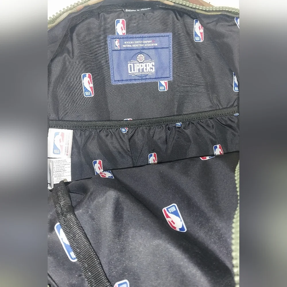 Herschel Supply Company LA Clippers  Green Camo Backpack with Logo - Picture 6 of 7